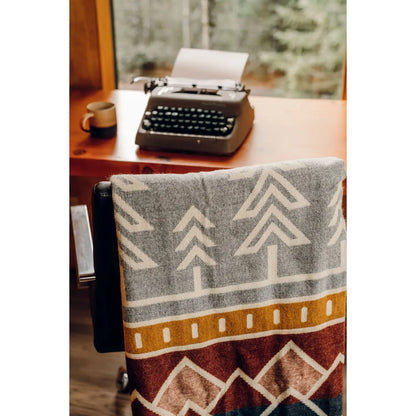 Tree Line Throw Blanket - Aurora Highlands